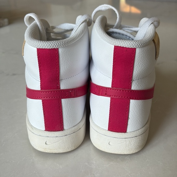 Worn one time! Nike blazers - Picture 4 of 15